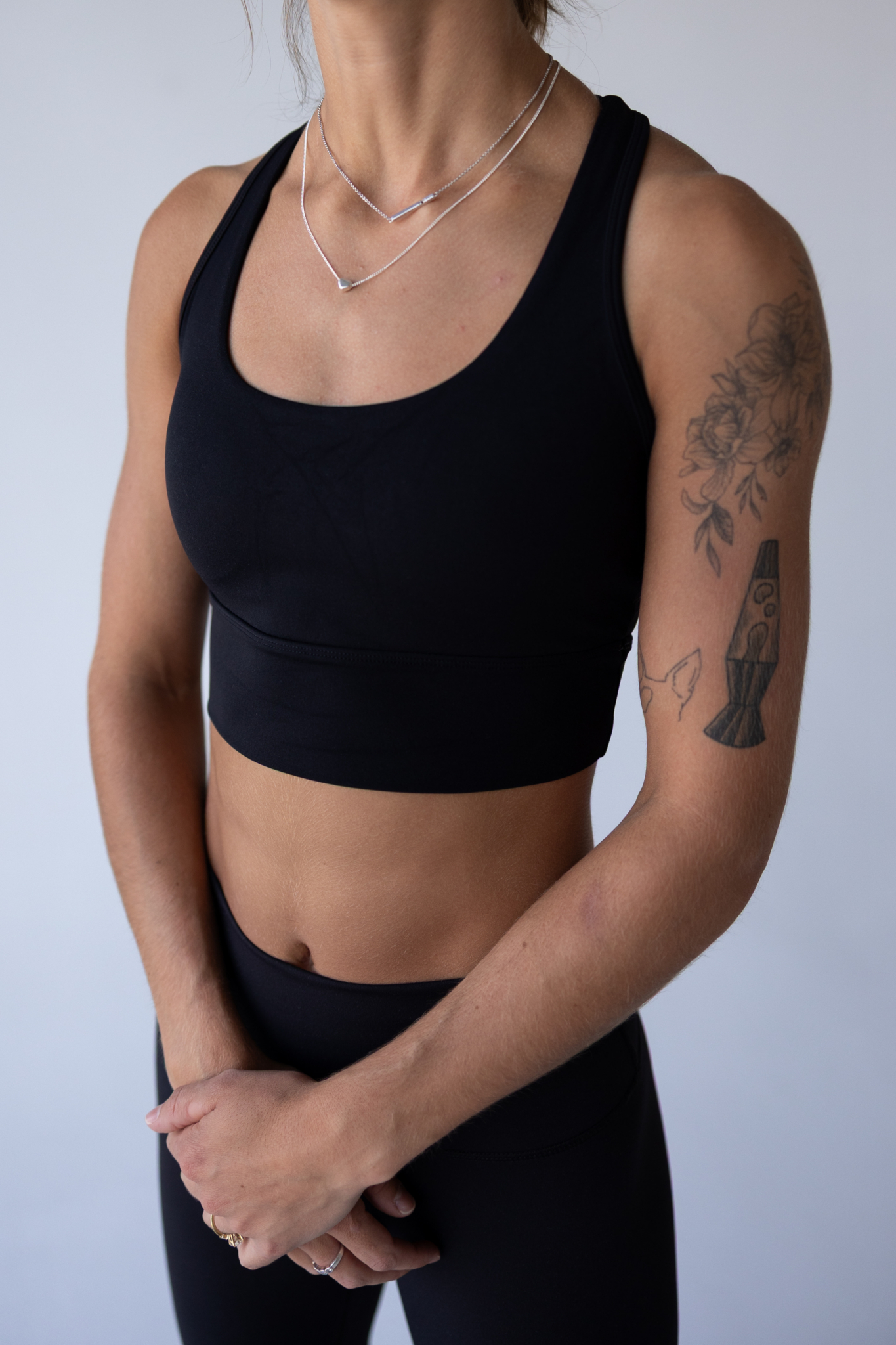 dynamic sports bra black